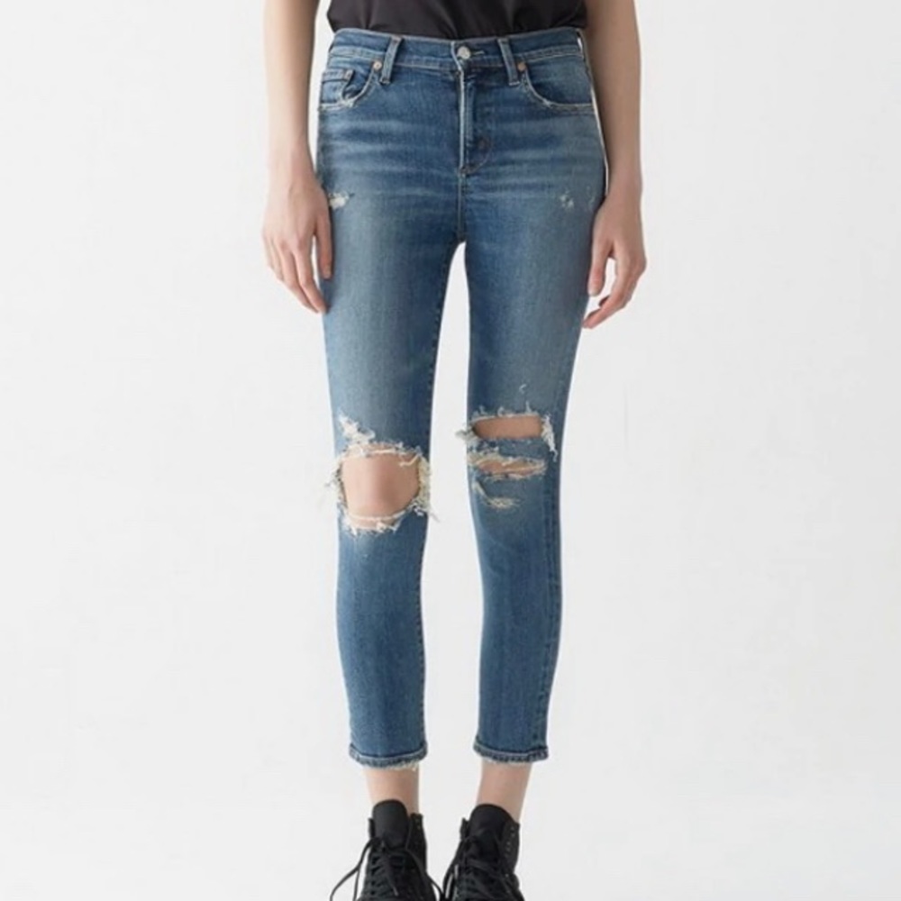 AGOLDE Sophie Style Perfectly Distressed Jean Size 28 Style #A018 E-843